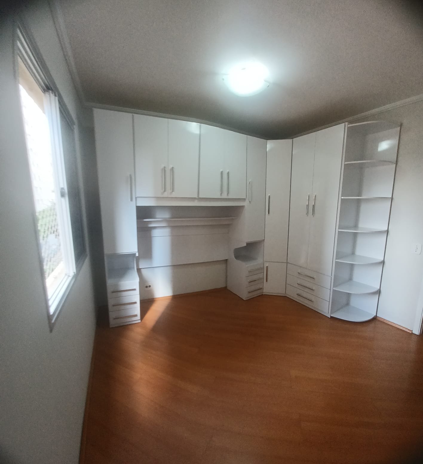 1219s-queen-branco